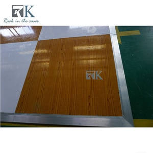 Plancher de danse modulaire détachable, design à carreaux, plancher de danse portable - Product Image 4