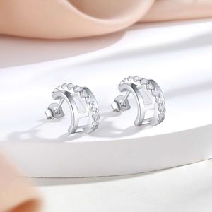 Boucles d'oreilles en argent 925 de haute qualité, marque de luxe, bijoux de créateur pour femmes - Product Image 3