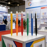 YF PEN Plastik Tükenmez Kalem 0.7mm Yedek Uçlu - Özel Logo Promosyon İş Hediyesi Yenilikçi Ofis Okul Kullanımı UV Baskı Mevcut