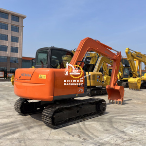 Excavadora Usada Hitachi de 7 Toneladas ZX70 en Oferta, Incluye Cortadora de Empuje y Excavadora Usada ZX55 ZX70 ZX75 con Motor y Bomba Originales Hitachi - Product Image 4