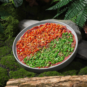 Olla caliente con champiñones salvajes, vajilla de estilo rústico, plato redondo de carne con doble pimienta, plato de carne con diseño de copo de nieve, plato creativo y fresco. - Product Image 1