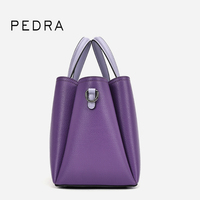 Sac à bandoulière élégant PEDRA 56743 – Luxe léger et de niche pour femme – Vente en gros