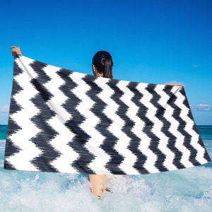 สำหรับฤดูร้อน ผ้าขนหนูชายหาดพิมพ์ลายแห้งเร็วสำหรับผู้ใหญ่ ผ้าใยละเอียดพิเศษ ป้องกันแสงแดด ซึมซับน้ำได้ดี ผ้าขนหนูอาบน้ำสำหรับว่ายน้ำกลางแจ้ง - Product Image 6