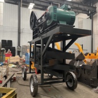 Concasseur à mâchoires mobile sur chenilles, moteur AC, haute productivité, capacité de 4 à 14 T/h, engrenage à roulement, machine de carrière de pierres et de roches, marque XLM