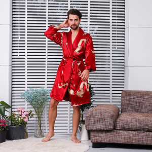 Yukata <span class=keywords><strong>Peignoir</strong></span> respirant pour <span class=keywords><strong>homme</strong></span> à manches longues et poches Style européen-américain <span class=keywords><strong>Grande</strong></span> <span class=keywords><strong>taille</strong></span> Chemise de nuit d'été Vêtements de maison - Product Image 2