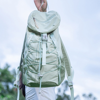 Sac à dos pliable léger en gros, 15L, résistant à l'eau, en nylon, avec logo personnalisé pour la randonnée, les voyages et les sports de plein air
