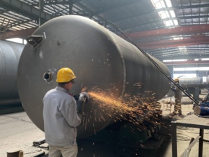Tanque de Almacenamiento de Oxígeno Líquido a Baja Temperatura de Acero al Carbono de 30 Metros Cúbicos, 2.16 MPa, Recipiente a Presión, Alta Seguridad, Uso Industrial - Product Image 3