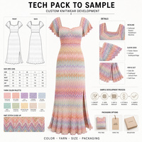 Robe maxi en tricot chevron multicolore pour femmes, col carré, manches courtes, fabrication OEM ODM, marque privée, fabricant de vêtements en tricot