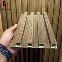 Grille cannelée WPC panneau mural intérieur extérieur revêtement PVC lamelles avec bois plastique composite TV fond décoration extérieur