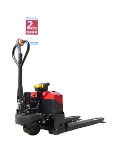 Transpalette Électrique 2 Tonnes de Capacité Moteur DC Utilisation Debout Intérieur Design Rouge et Noir - Product Image 4