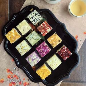 พายนมไข่เค็มรสผสม แครนเบอร์รี่ กุหลาบม่วง มันเทศ ฯลฯ <span class=keywords><strong>ขนม</strong></span>พัฟนมแบบ<span class=keywords><strong>ชั้น</strong></span> บรรจุ 500 กรัม พร้อมรับประทาน - Product Image 2