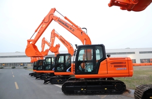 รถขุดตีนตะขาบ Smart New Lonking CDM6135 13 ตัน เครื่องยนต์ Weichai ระบบไฮดรอลิก Hengli รับประกัน 1 ปี ความจุบุ้งกี๋ 0.56 ลบ.ม. กำลัง 74 กิโลวัตต์ - Product Image 6