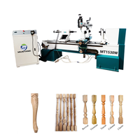 Tour à bois multifonctionnel CNC Mustang MT1530W avec moteur 4 kW et logiciel AutoCAD pour la fabrication de rampes d'escalier et de pieds de meubles
