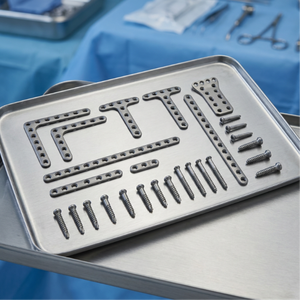 Micro-implants en titane de haute précision usinés en Suisse pour la chirurgie maxillo-faciale - Product Image 5