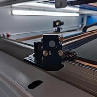 Machine de gravure/découpe Laser de tissu plastique bois acrylique RECI 80W 6040 de haute qualité avec deux têtes