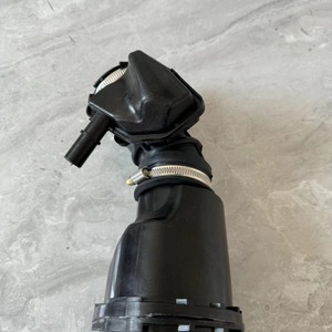ท่อยางดูดอากาศเชฟโรเลต อีควินอกซ์พร้อมแคลมป์สำหรับเปลี่ยนซ่อม - Product Image 3