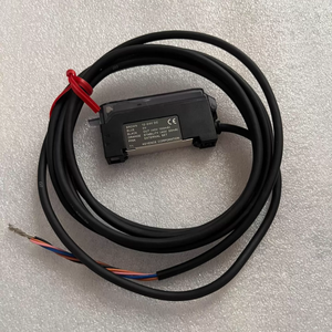 Amplificateur à fibre optique de type fin FS-T0 avec prévention de la saturation pour l'automatisation industrielle et la réduction de la consommation d'espace - Product Image 5
