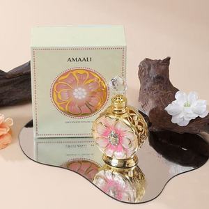 Huile de <span class=keywords><strong>parfum</strong></span> arabe de qualité supérieure en gros, 15 ml, <span class=keywords><strong>parfum</strong></span> original durable, floral, fruité, boisé, fournisseur de <span class=keywords><strong>parfum</strong></span> pour femmes de Dubaï - Product Image 3