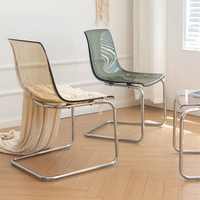 Chaise de salle à manger moderne et minimaliste en acrylique transparent de style nordique, dossier en plastique, pour usage domestique et commercial, chaise de restaurant cintrée
