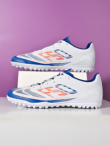 <span class=keywords><strong>Botas</strong></span> <span class=keywords><strong>de</strong></span> Fútbol TF con Logotipo Personalizado - Tacos <span class=keywords><strong>de</strong></span> Fútbol Antideslizantes <span class=keywords><strong>de</strong></span> Alta Tracción, MOQ Bajo, Venta al Por Mayor, OEM/ODM - Product Image 1