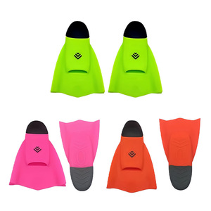 Aletas de natación de silicona Xinyixuan, antideslizantes, cómodas para buceo y deportes acuáticos. - Product Image 2