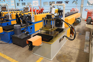 מכונת עיצוב גלילים לדלתות תריס גלילה מגולוונות, מכונת עיצוב גלילים לדלתות מוסך תריס גלילה - Product Image 2