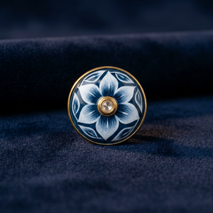 Boutons de manchette de luxe personnalisés en laiton faits à la main avec un design en émail bleu indigo Jaipur Meenakari pour costume formel masculin Sherwani - Product Image 5