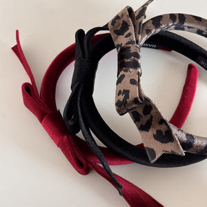 Bandeau à nœud en <span class=keywords><strong>velours</strong></span> de couleur unie fait à la main pour femmes bandeau à nœud imprimé léopard vintage - Product Image 3