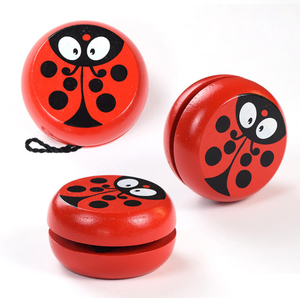 Vente directe usine – Yo-yo traditionnel en bois, mignon et durable, marque OEM, vente en gros, motif personnalisé, logo, dessin animé pour enfants, à tirer par cordon - Product Image 1