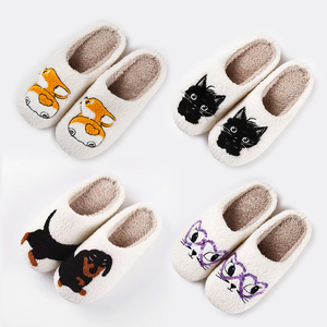 Pantuflas de Peluche al por Mayor para Mujer, Personalizadas con Estampado de Animales (Zorro, <span class=keywords><strong>Erizo</strong></span>, Perrito Caliente), Unisex, Suaves, Antideslizantes, de PVC, de Moda - Product Image 4