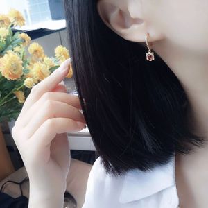 Pendientes Colgantes de Oro Puro de 18k Xinfly con Rubí Natural de 0.65ct en Forma de Flor - Product Image 5