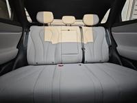 Подержанный BYD SEALION 06 EV 2025, 605 км, NAVIGATOR PRO EDITION, 5 дверей, 5 мест, 2WD, полностью электрический внедорожник, серый на сером фоне