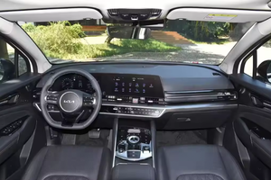 2024 pour KIA <span class=keywords><strong>Sportage</strong></span> 2023 conduite à gauche <span class=keywords><strong>hybride</strong></span> SUV 5 portes 5 places 2.0T 4WD nouvel état caractéristiques automatiques intérieur sombre voitures FWD - Product Image 5