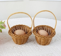 Panier-cadeau en rotin plastique marron de style vintage, mini-panier pour œufs, fait main, idéal pour les mariages, les fêtes de Noël et le Nouvel An