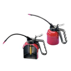 Aceiteras de acero inoxidable con diseño ergonómico, a prueba de derrames, ideales para servir aceite y vinagre en la cocina. - Product Image 1