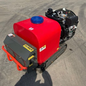 Farm <b>Sprayer</b> 200L 300L 400L Low Noise Engine Powered Agricultural Use - Product Image 4
