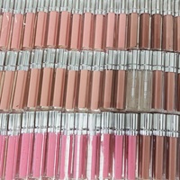 Brillant à lèvres de luxe de couleur personnalisée de haute qualité avec marque privée