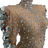 Combinaison courte sexy à paillettes et cristaux pour femmes, idéale pour les soirées DJ, les clubs, les fêtes, les tenues de danse, les festivals, en spandex.