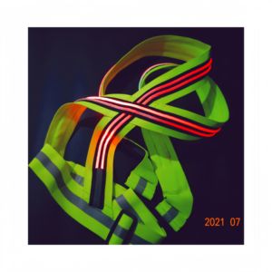 Gilet de sécurité LED à double fibre adapté aux sports de plein air: cyclisme de nuit, <span class=keywords><strong>escalade</strong></span> et marathon - Product Image 5