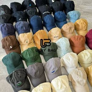 Chapeaux d'occasion F10 <span class=keywords><strong>en</strong></span> balles – Casquettes vintage, streetwear rétro, marques mixtes, sport, colorés, mode décontractée – Vente <span class=keywords><strong>en</strong></span> <span class=keywords><strong>gros</strong></span> - Product Image 1