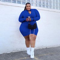 Nouveauté Robes pour femmes grande taille à rayures côtelées de couleur unie simples et élégantes à fermeture éclair pliables
