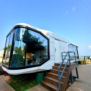 Casa de familia de dos pisos, con terraza, sala de acampada, área escénica, cápsula espacial y casa contenedor creativa en el segundo piso - Product Image 1