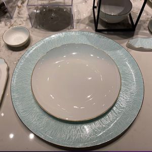 Service de vaisselle haut de gamme en porcelaine fine bleue 2026 pour usage domestique – Vaisselle en céramique moderne de luxe léger - Product Image 2