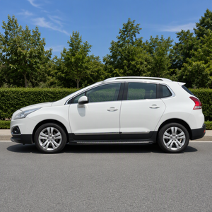 <span class=keywords><strong>Peugeot</strong></span> 3008 Usata del 2017, SUV Compatto 5 Posti, Automatica, Benzina, Guida a Sinistra, Interni in Pelle Scura, Cerchi R17, per Esportazione - Product Image 6