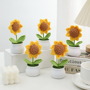 Personnalisable Creative Crochet Décoratif Fleurs Plantes À La Main Rose Marguerites Lotus Tulipes Fraise Chaud Nouvel An Cadeau Long - Product Image 2