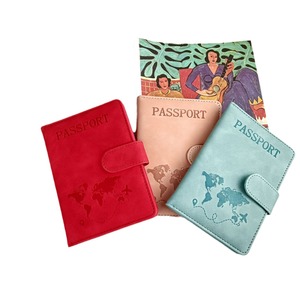 Set de Protección para Pasaporte de Color Sólido con Logotipo Personalizado, de Cuero PU con Cierre Magnético, Porta Pasaporte y Bolsa - Product Image 5