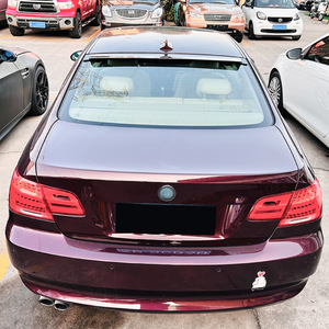 Aileron de coffre arrière BMW Série 3 E92, noir piano, texture carbone, matériau ABS, compatible 2006-2013 - Product Image 1