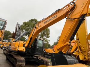 รถขุดตีนตะขาบ Hyundai 220LC-9S มือสอง ราคาถูก ของแท้ ผลิตในเกาหลี สภาพดีเยี่ยม - Product Image 3