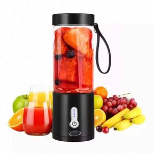 Licuadora Portátil de 530 ml, Vaso Mezclador de Frutas Recargable por USB, Licuadora para Smoothies - Product Image 1