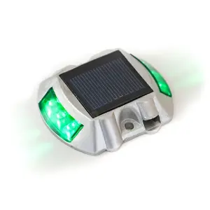 Zonne-energie Led Waarschuwing Ondergrondse Ingebed Soort Reflecterende Halve Cirkel Solar Road Stud Off Road